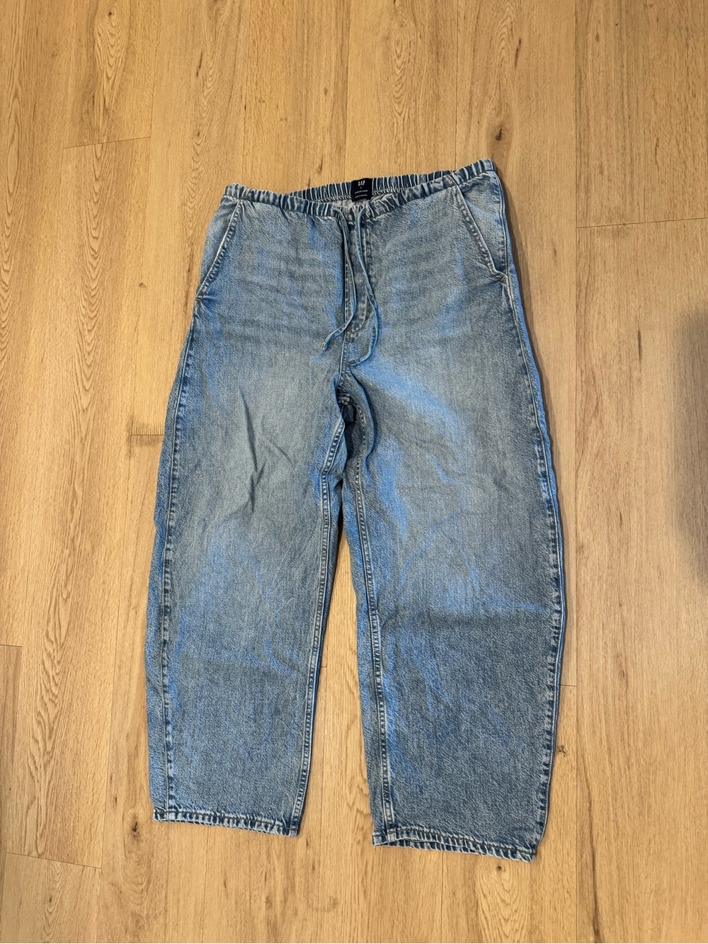 GAP Women's Light Blue Relaxed Drawstring Jeans